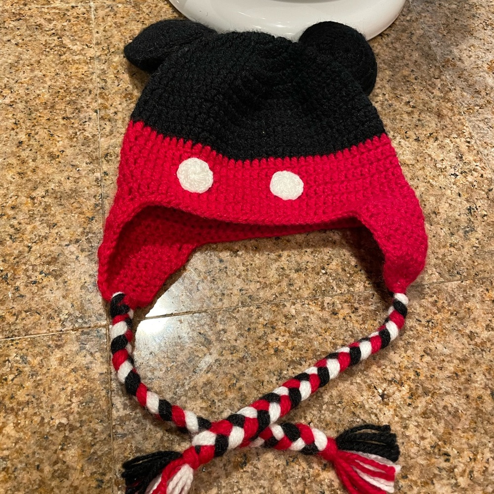 Mickey Mouse winter hat for 1 yr old